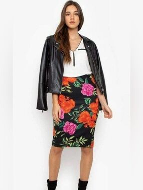 Express Black Pencil Skirt with Red & Pink Floral Print Size 6